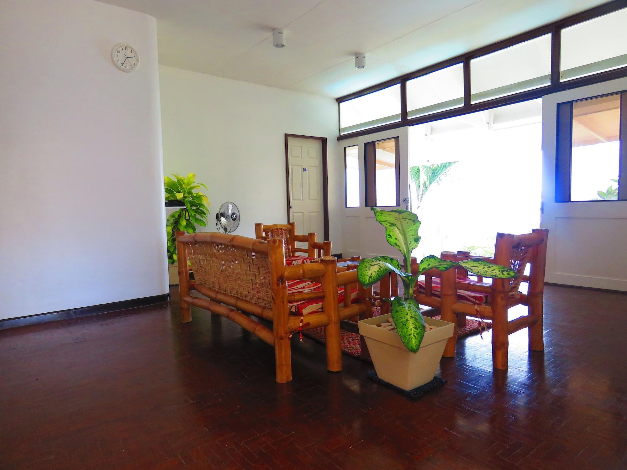 Aozora Seaside Mactan Hotell Lapu-Lapu City Exteriör bild