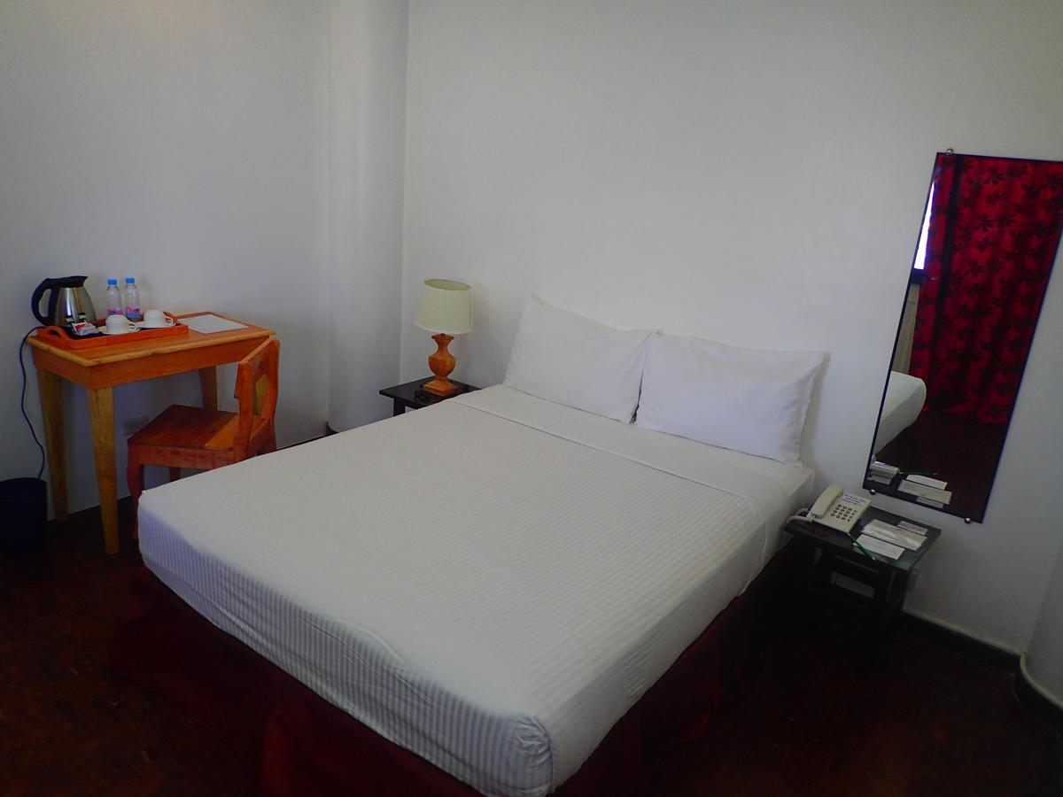 Aozora Seaside Mactan Hotell Lapu-Lapu City Exteriör bild
