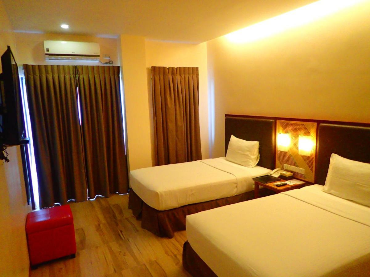 Aozora Seaside Mactan Hotell Lapu-Lapu City Exteriör bild