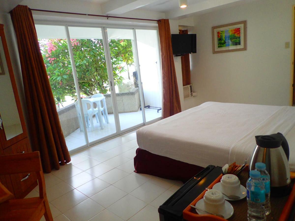 Aozora Seaside Mactan Hotell Lapu-Lapu City Exteriör bild