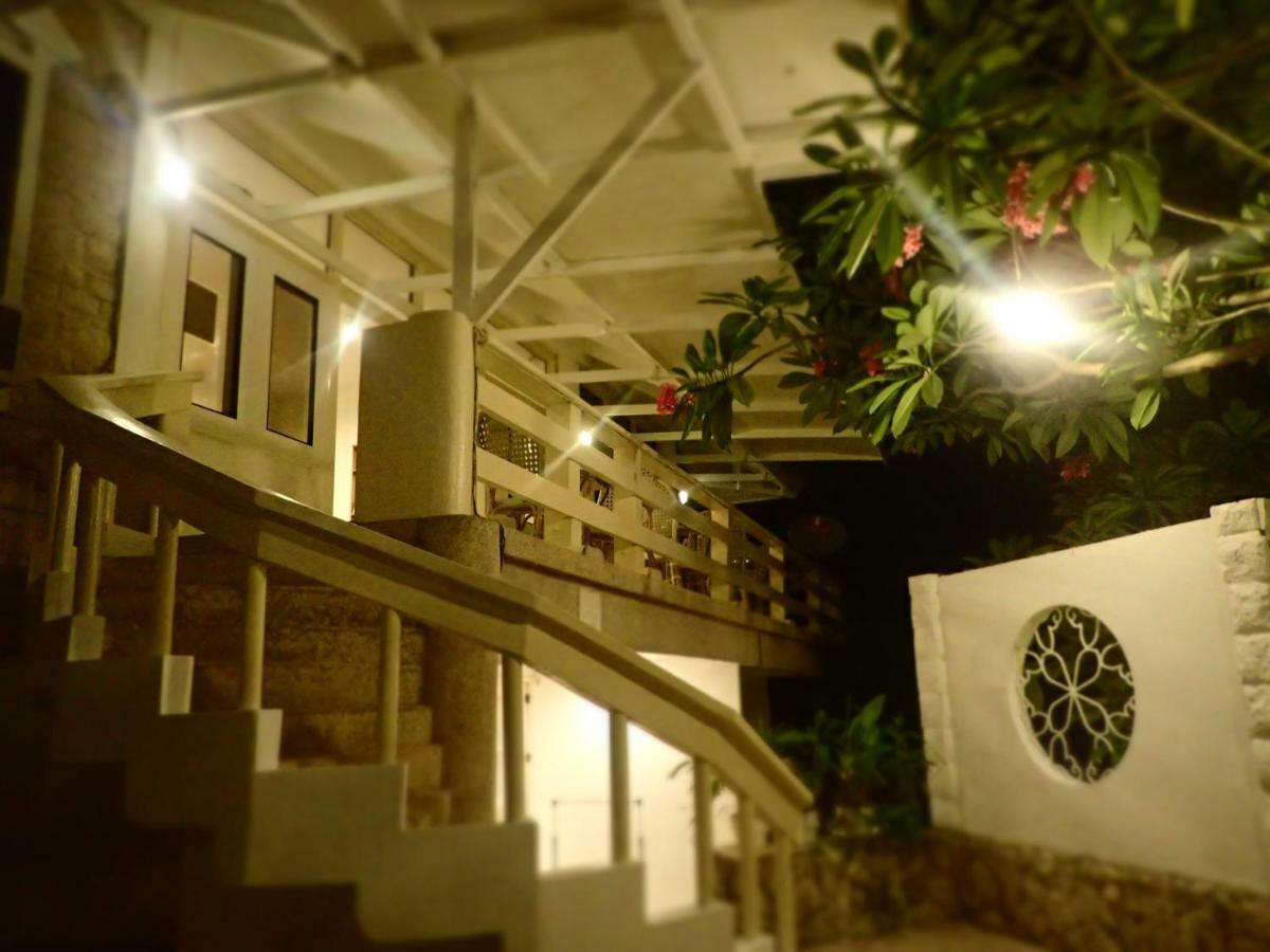 Aozora Seaside Mactan Hotell Lapu-Lapu City Exteriör bild